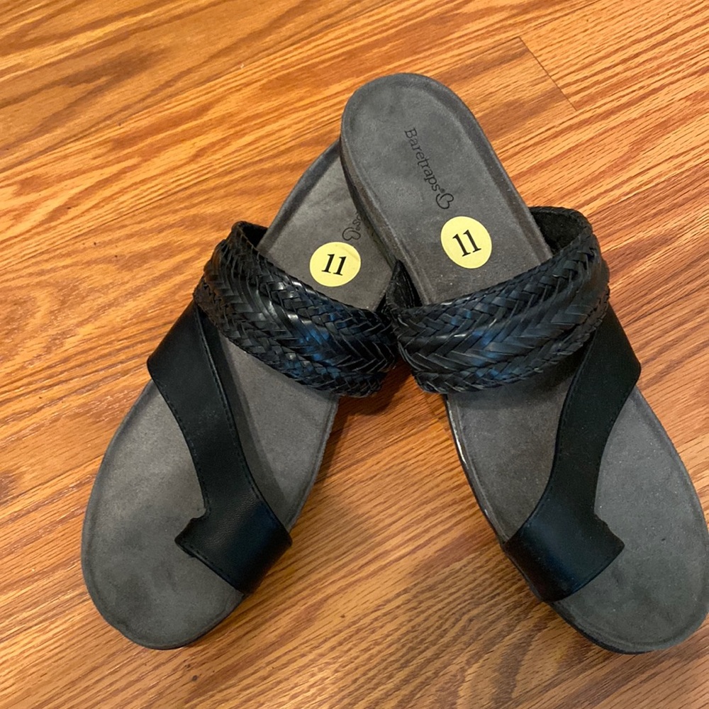 BareTraps-Toe-loop sandals
